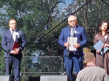 Relacja z Dożynek Powiatu Skierniewickiego w Starej Rawie, 